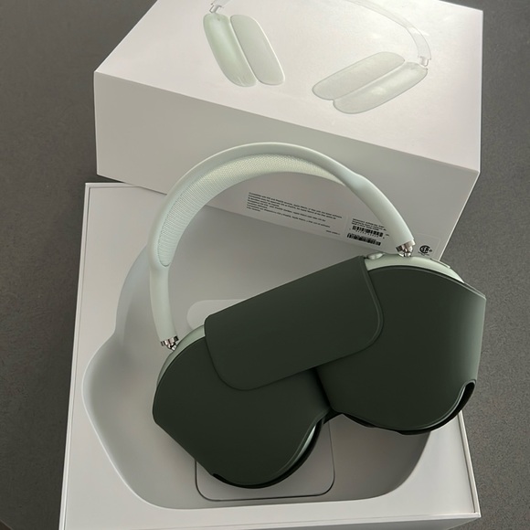 APPLE AirPods Max - Picture 2 of 3